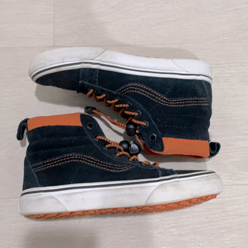 Vans-Off The Wall Shoes